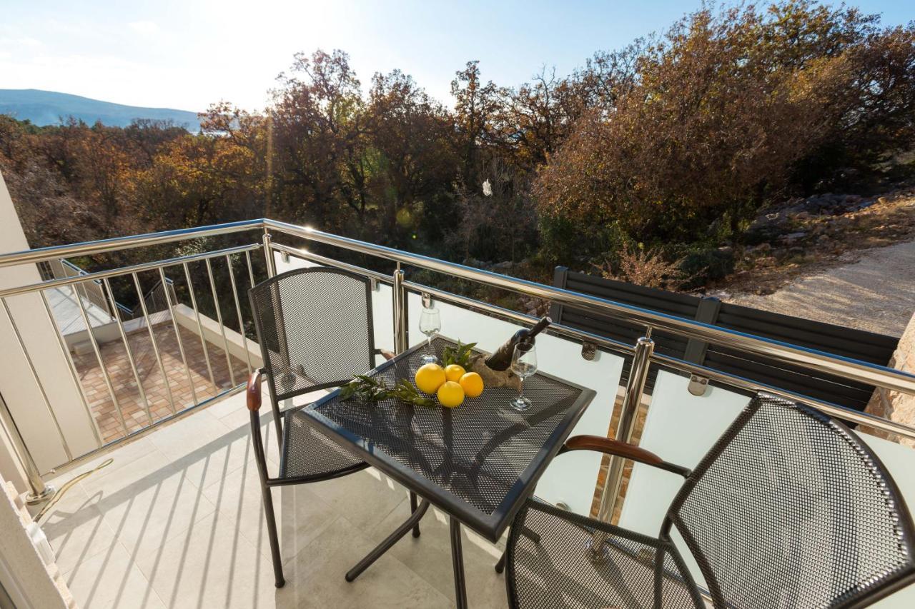 Apartmani Villa Paulo スタリグラード エクステリア 写真